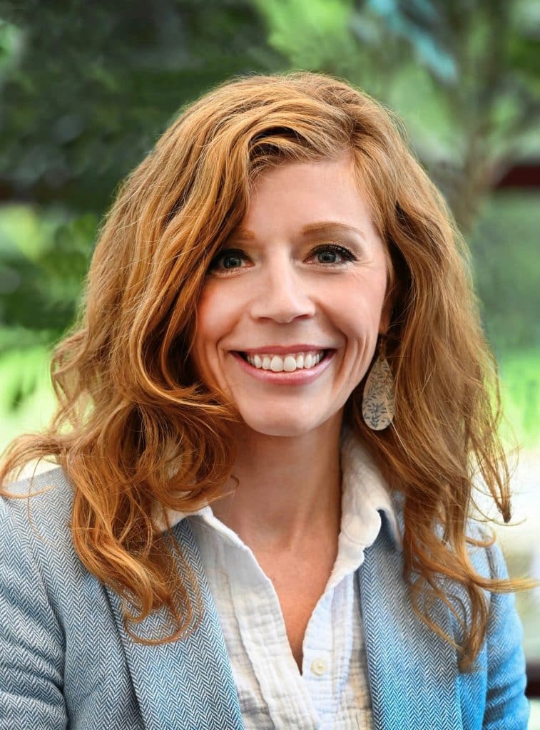 Amanda Toy Headshot Nov 2024 Scaled
